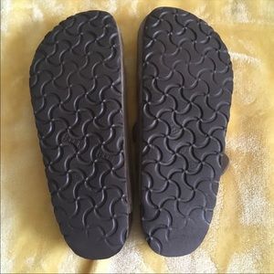 Birkenstock clog scandals 38